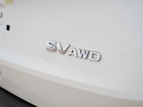 Used 2023 Nissan Rogue SV w/ SV Premium B Package image 7