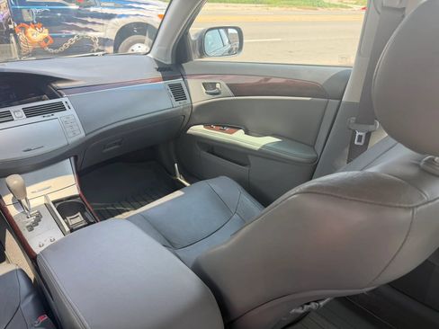 Used 2008 Toyota Avalon Limited FWD image 16