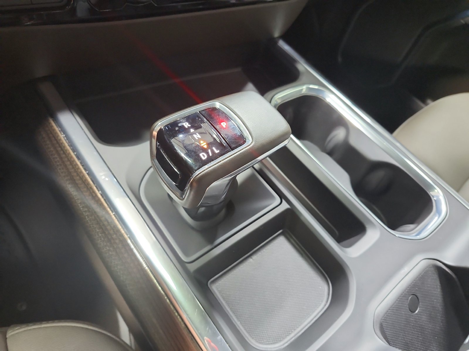 Used 2024 Chevrolet Silverado 1500 RST AWD/4WD image 26