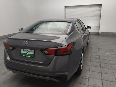 Used 2023 Nissan Altima 2.5 S FWD image 9