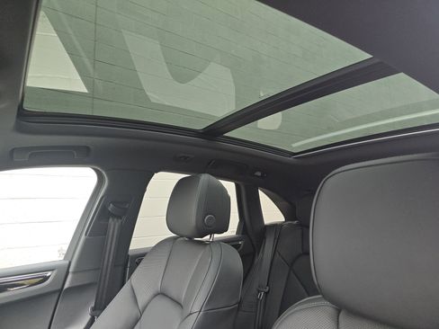 New 2026 Porsche Macan S image 13