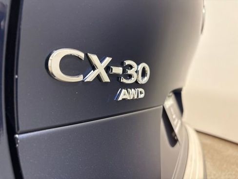 Used 2025 MAZDA CX-30 AWD 2.5 S w/ Preferred Package image 11