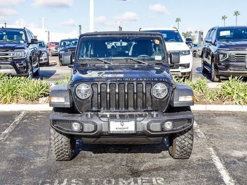 Certified 2022 Jeep Wrangler Unlimited Willys image 3