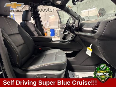 New 2026 Chevrolet Traverse High Country w/ LPO, Floor Liner Package AWD/4WD image 32