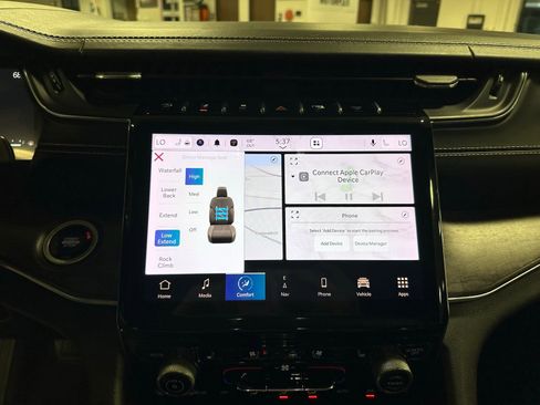 Used 2021 Jeep Grand Cherokee L Overland w/ Luxury Tech Group IV image 27