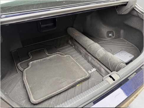 Used 2025 Lexus ES 300h w/ Accessory Package (Z1) FWD image 16