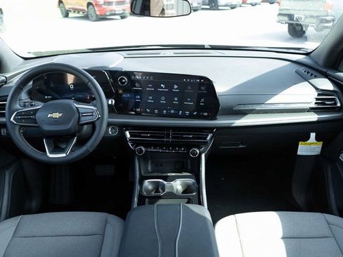 New 2026 Chevrolet Traverse LT image 16