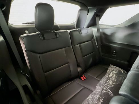 New 2026 Ford Explorer ST-Line w/ ST-Line Street Pack image 17