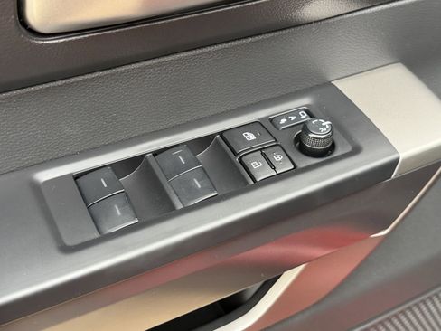 Used 2024 Toyota Sequoia SR5 image 26