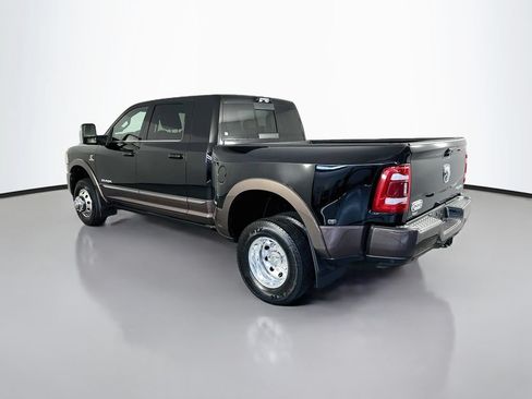 Used 2024 RAM 3500 Limited AWD/4WD image 5