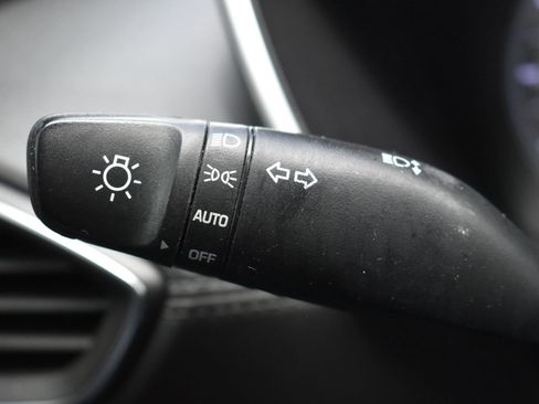 Used 2020 Hyundai Santa Fe SE image 22