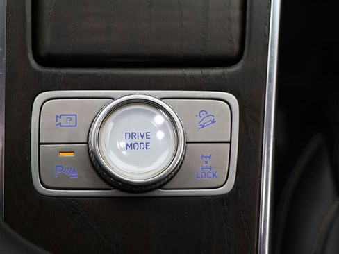 Used 2024 Genesis GV80 2.5T AWD/4WD image 22