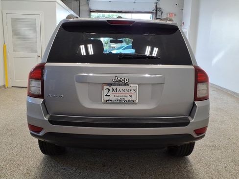 Used 2016 Jeep Compass Sport w/ Power Value Group AWD/4WD image 5