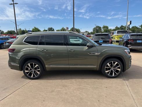 New 2026 Volkswagen Atlas SEL Premium R-Line AWD/4WD image 4