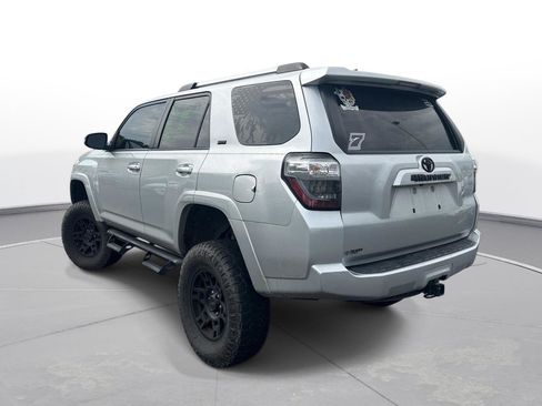 Used 2019 Toyota 4Runner SR5 Premium RWD image 8