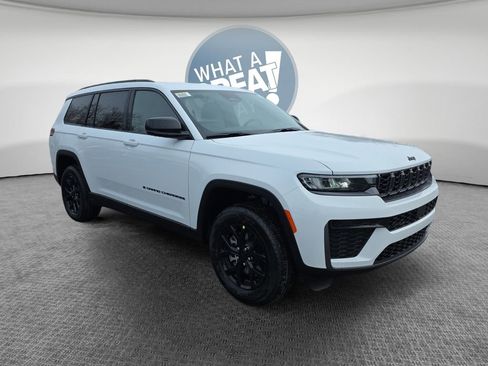 New 2026 Jeep Grand Cherokee L 4WD image 1