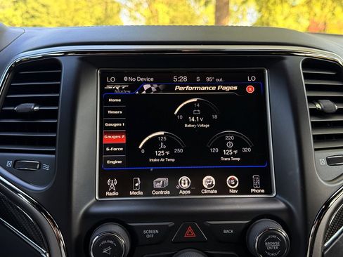 Used 2017 Jeep Grand Cherokee SRT AWD/4WD image 28