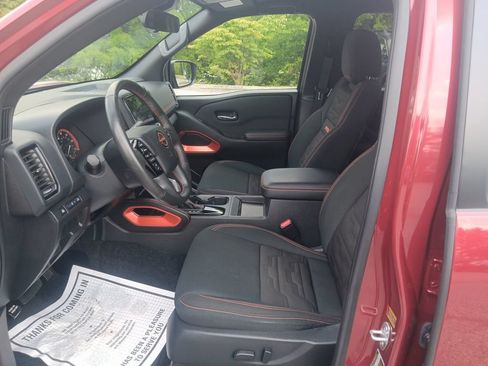 Certified 2024 Nissan Frontier Pro-X RWD image 11