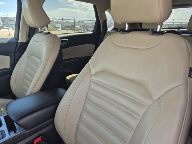Used 2024 Ford Edge SEL AWD/4WD image 18