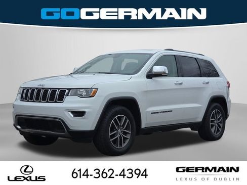 Used 2018 Jeep Grand Cherokee Limited w/ Trailer Tow Group IV image 3