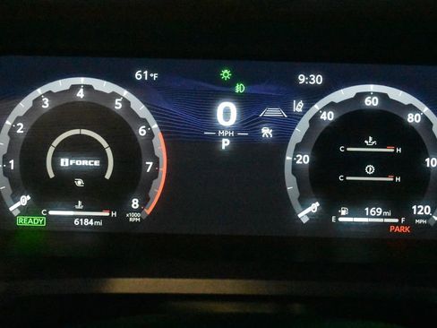 Used 2025 Toyota 4Runner TRD Off-Road Premium AWD/4WD image 24