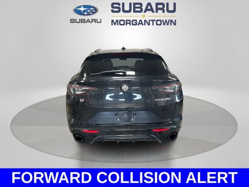 Used 2024 Alfa Romeo Stelvio Veloce image 6