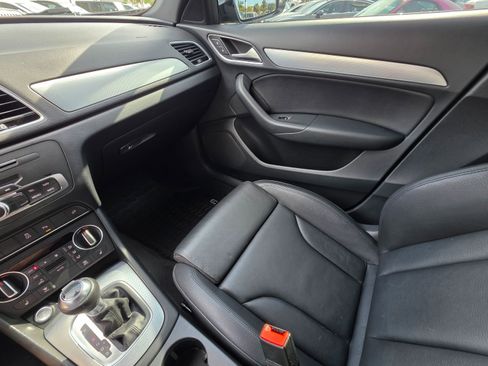 Used 2018 Audi Q3 2.0T Premium w/ Convenience Package image 39