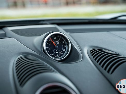 Used 2019 Porsche 718 Boxster GTS RWD image 19