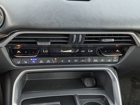 New 2026 MAZDA CX-90 Plug-In Hybrid w/ Premium Plus image 30