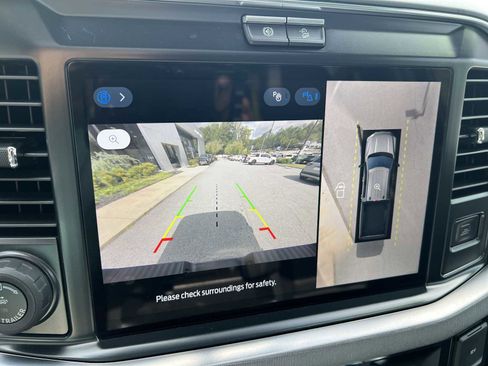 New 2026 Ford F250 Platinum image 32