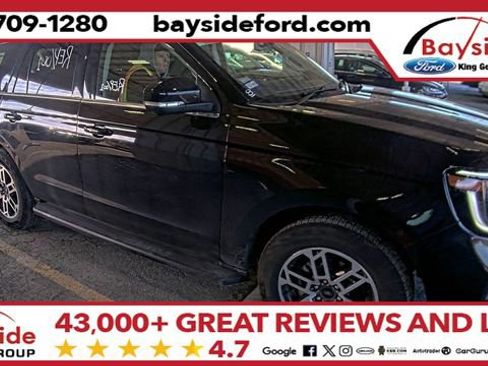 Used 2025 Ford Expedition Active image 1