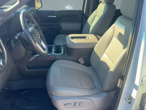 Used 2022 GMC Sierra 1500 SLT image 4