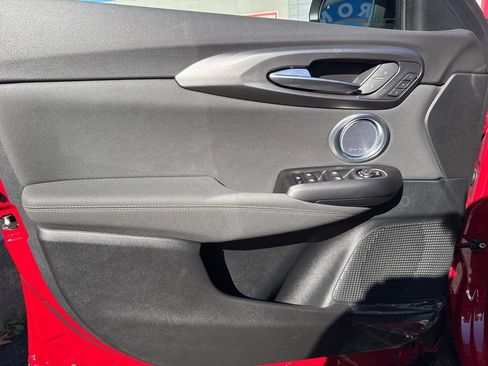 New 2025 Alfa Romeo Tonale Intensa image 12