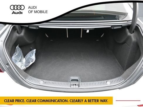 Used 2022 Mercedes-Benz E 350 Sedan image 13