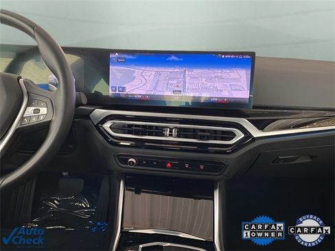 Used 2024 BMW 330e w/ Convenience Package image 15