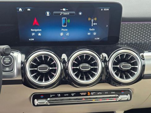 New 2026 Mercedes-Benz GLB 250 4MATIC image 15