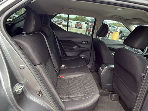 Used 2023 Nissan Kicks SV FWD image 24