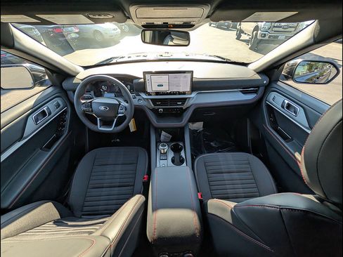 New 2026 Ford Explorer ST-Line w/ ST-Line Street Pack AWD/4WD image 14