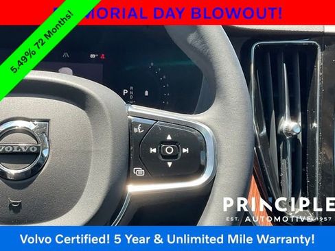Certified 2023 Volvo XC60 B5 Plus FWD image 20