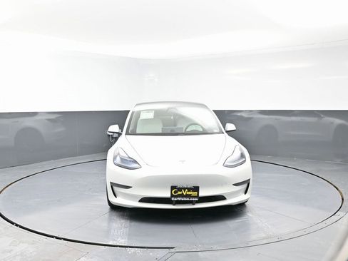 Used 2021 Tesla Model 3 Performance image 3