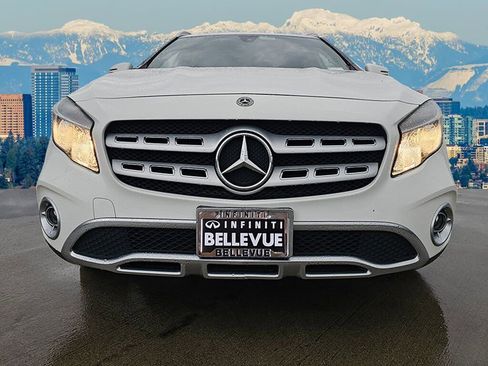 Used 2019 Mercedes-Benz GLA 250 4MATIC image 2