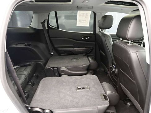 Used 2023 GMC Acadia SLT w/ Preferred Package AWD/4WD image 51