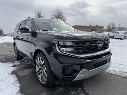New 2025 Ford Expedition Platinum w/ Platinum Ultimate Package image 12