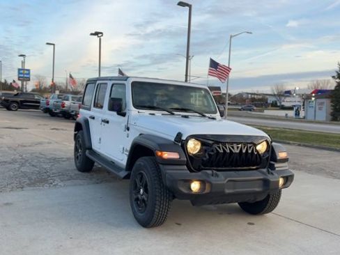 Used 2021 Jeep Wrangler Unlimited Sport image 3