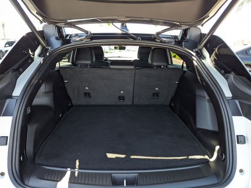 Used 2024 Jeep Wagoneer Launch Edition image 33