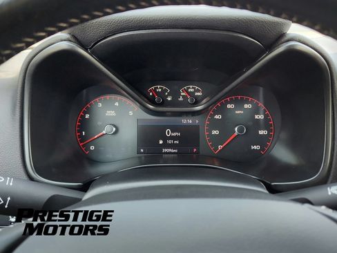 Used 2021 GMC Canyon Denali AWD/4WD image 9