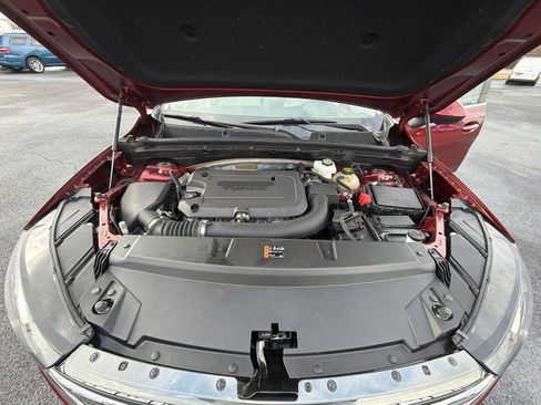 Used 2023 Buick Envision Avenir image 32