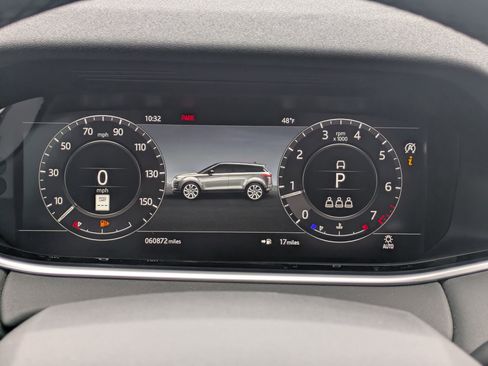 Used 2020 Land Rover Range Rover Evoque SE image 10