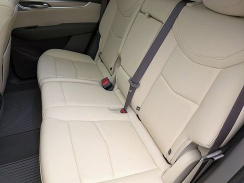 Used 2024 Cadillac XT5 Premium Luxury AWD/4WD image 22