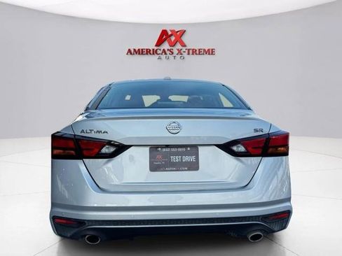 Used 2021 Nissan Altima 2.5 SR FWD image 4
